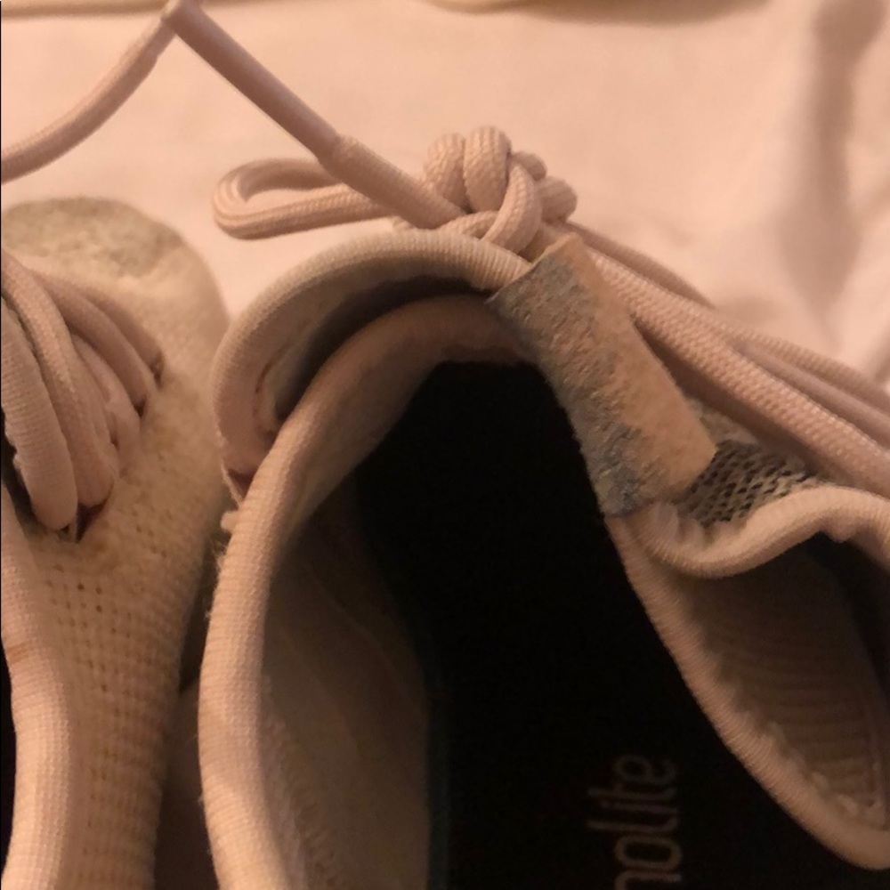 Adidas - Picture 2 of 3